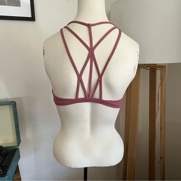 Lululemon Bundle 4 Piece Sport Bra, Leggings, Sleeveless Top Bundle Set Size 6 - Picture 11 of 12